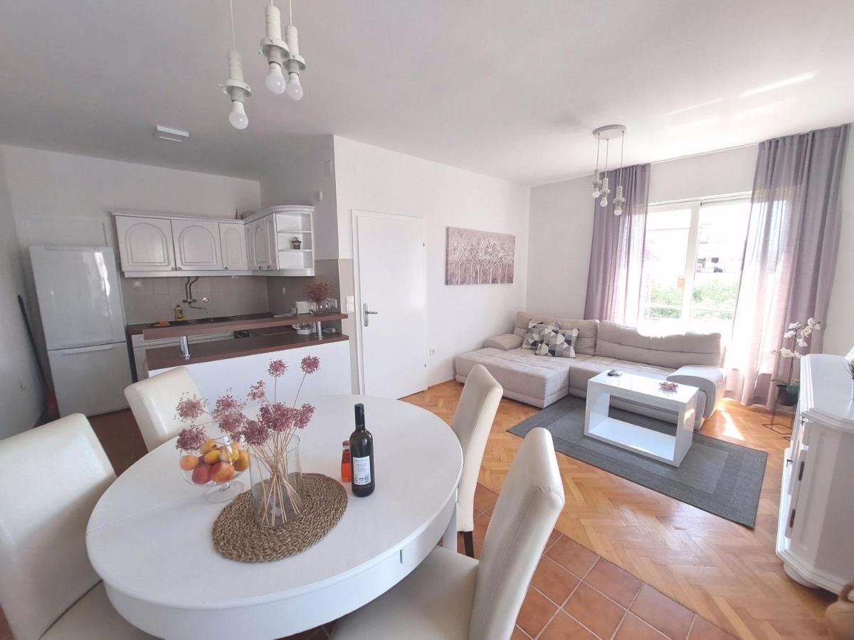 Gulin Apartments Vodice Exteriér fotografie